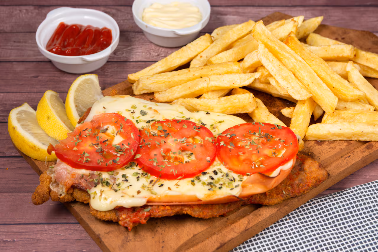 Suprema Napolitana Con Fritas